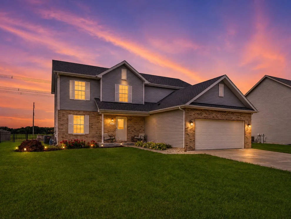 Unit for sale at 27337 W Deer Hollow Lane, Channahon, IL 60410