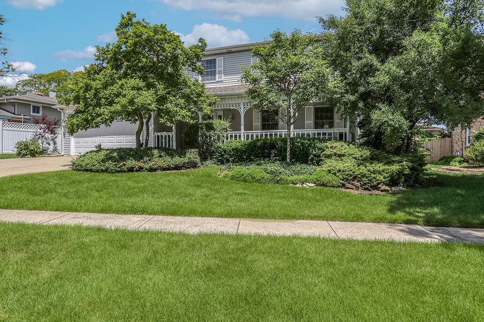 Unit for sale at 403 Sara Avenue, Lemont, IL 60439