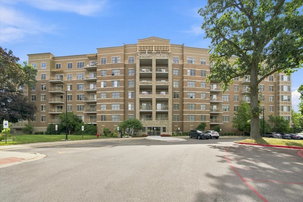 125 Lakeview Drive
