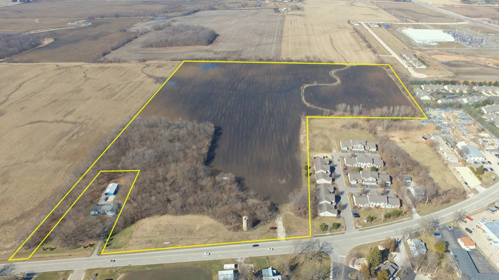 Unit for sale at 0000 Coltonville Road, Sycamore, IL 60178