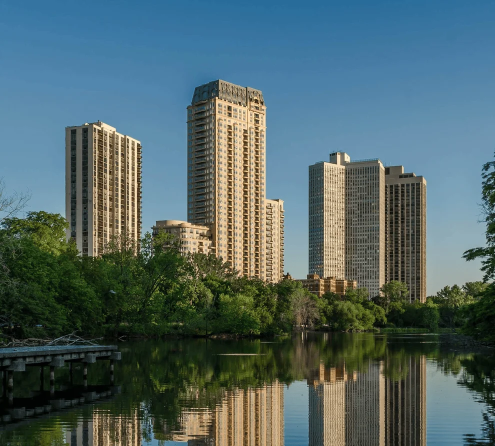 Unit for sale at 2550 N Lakeview Avenue, Chicago, IL 60614