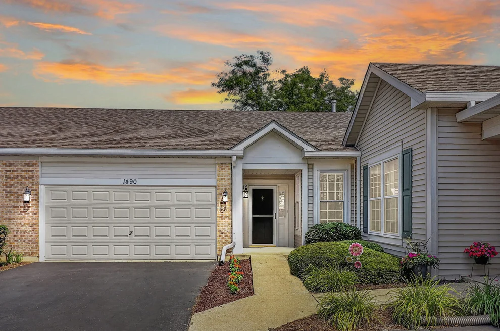 Unit for sale at 1490 W Ludington Circle, Romeoville, IL 60446
