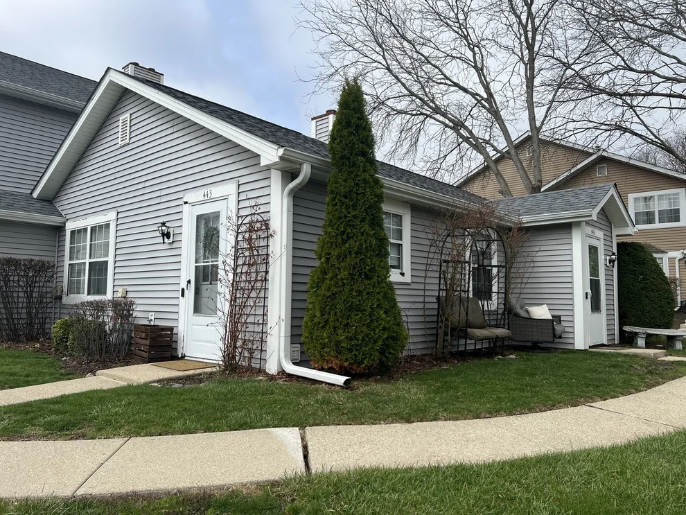 Unit for sale at 443 N Lake Shore Drive, Palatine, IL 60067