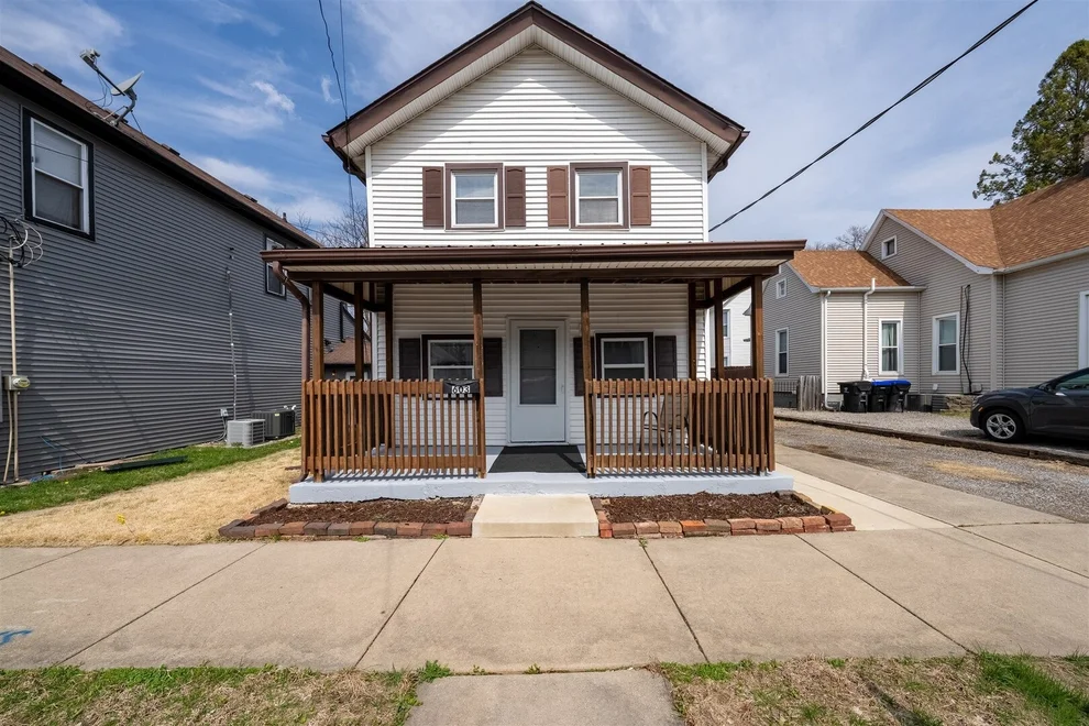 Unit for sale at 603 W Chestnut Street, Bloomington, IL 61701