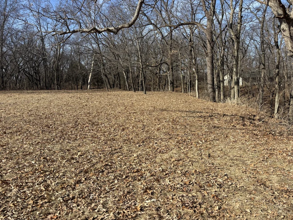 Unit for sale at 595 Cardinal Drive, Varna, IL 61375