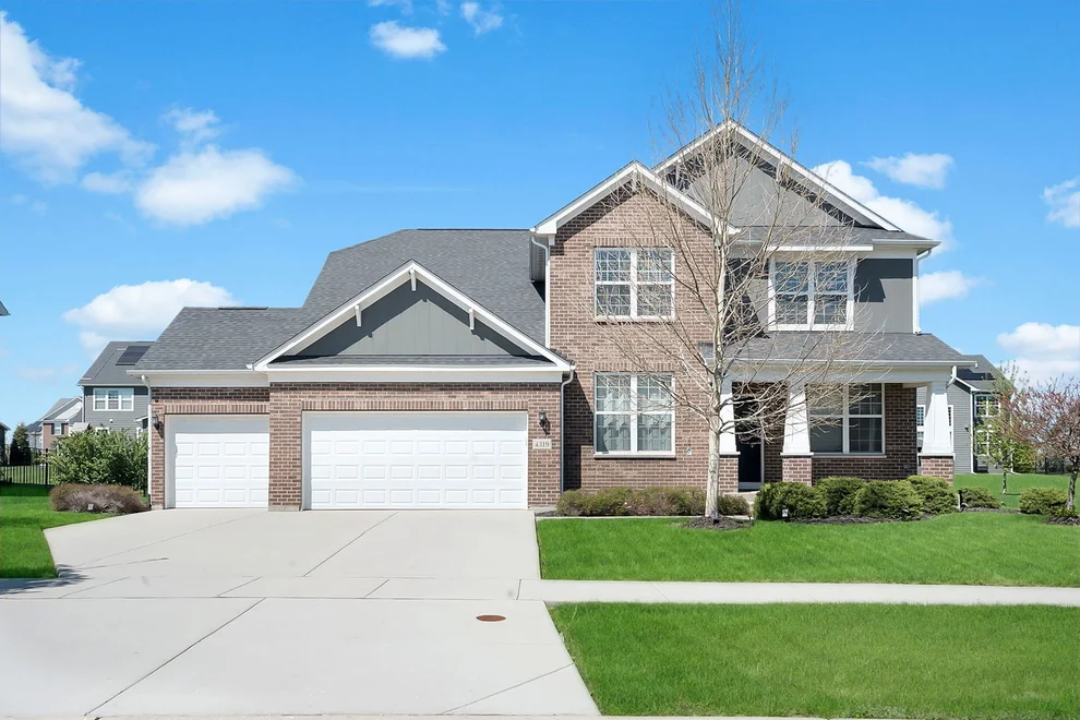 Unit for sale at 4319 S Plantree Road, Naperville, IL 60564