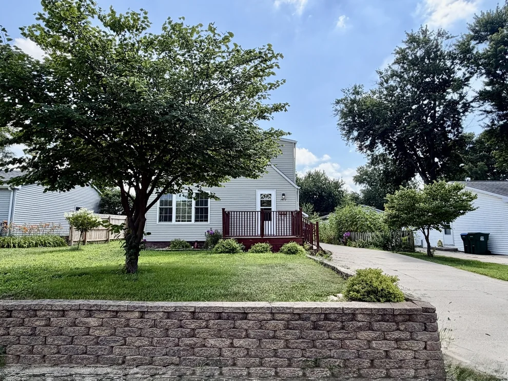 Unit for sale at 1417 10th Avenue, Rock Falls, IL 61071