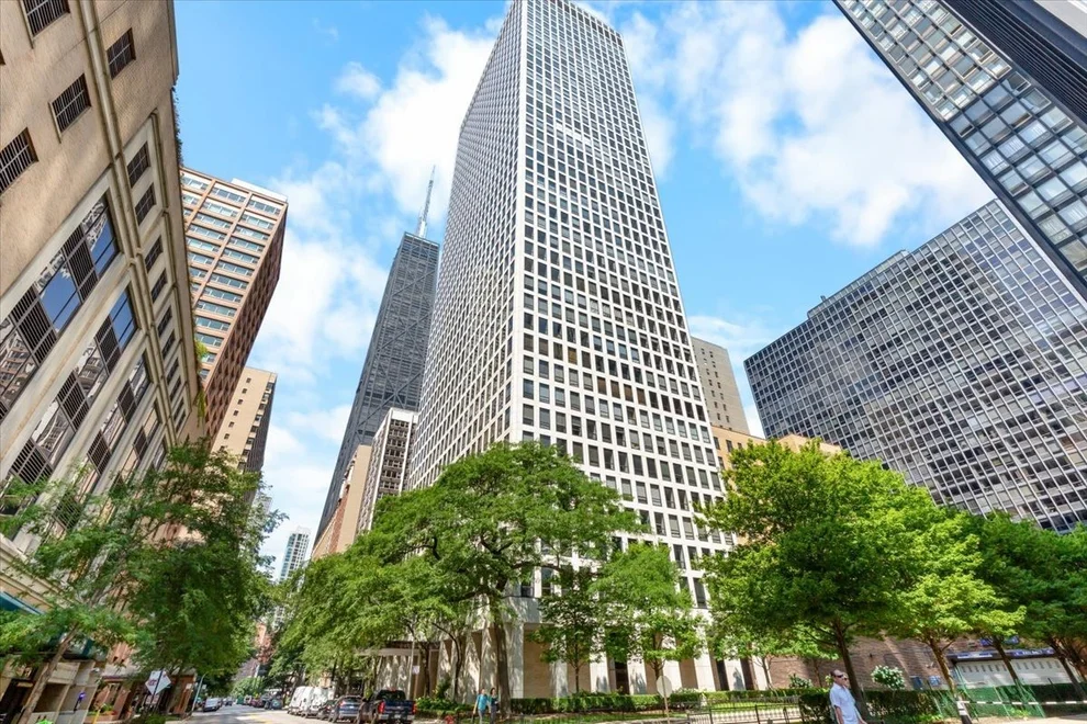 Unit for sale at 260 E Chestnut Street, Chicago, IL 60611