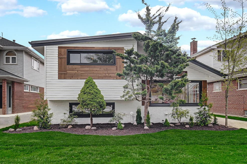Unit for sale at 7135 N OZARK Avenue, Chicago, IL 60631