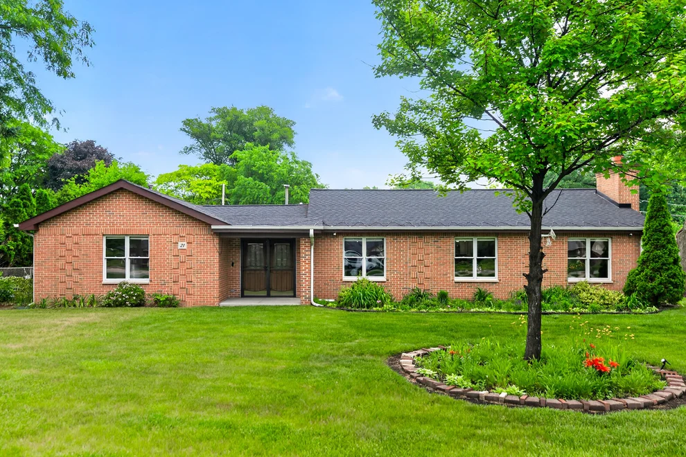 Unit for sale at 21 S ELMHURST Road, Prospect Heights, IL 60070