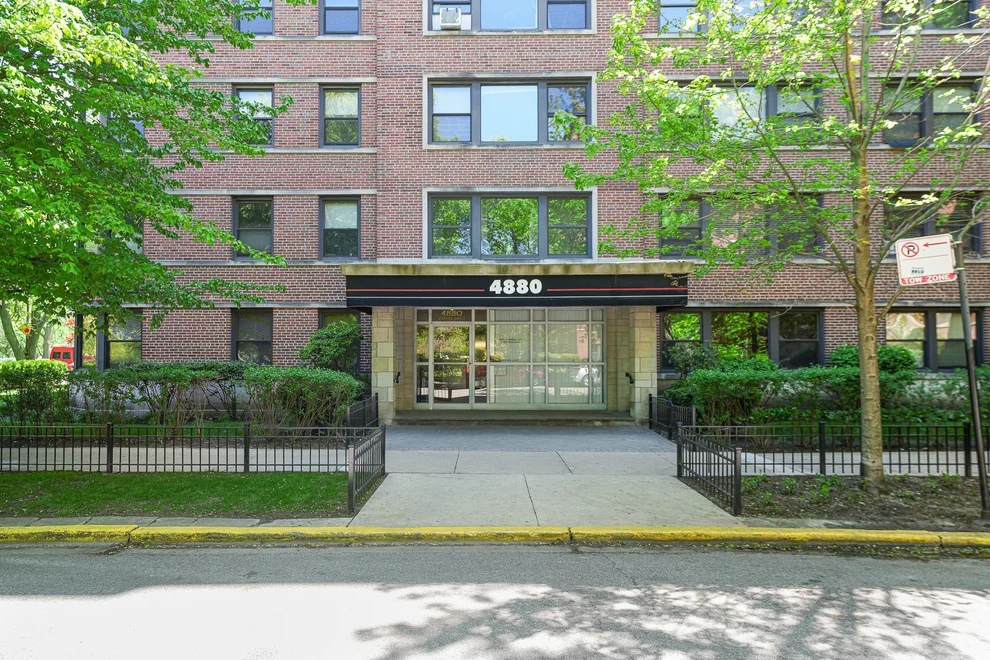 Unit for sale at 4880 N Marine Drive, Chicago, IL 60640