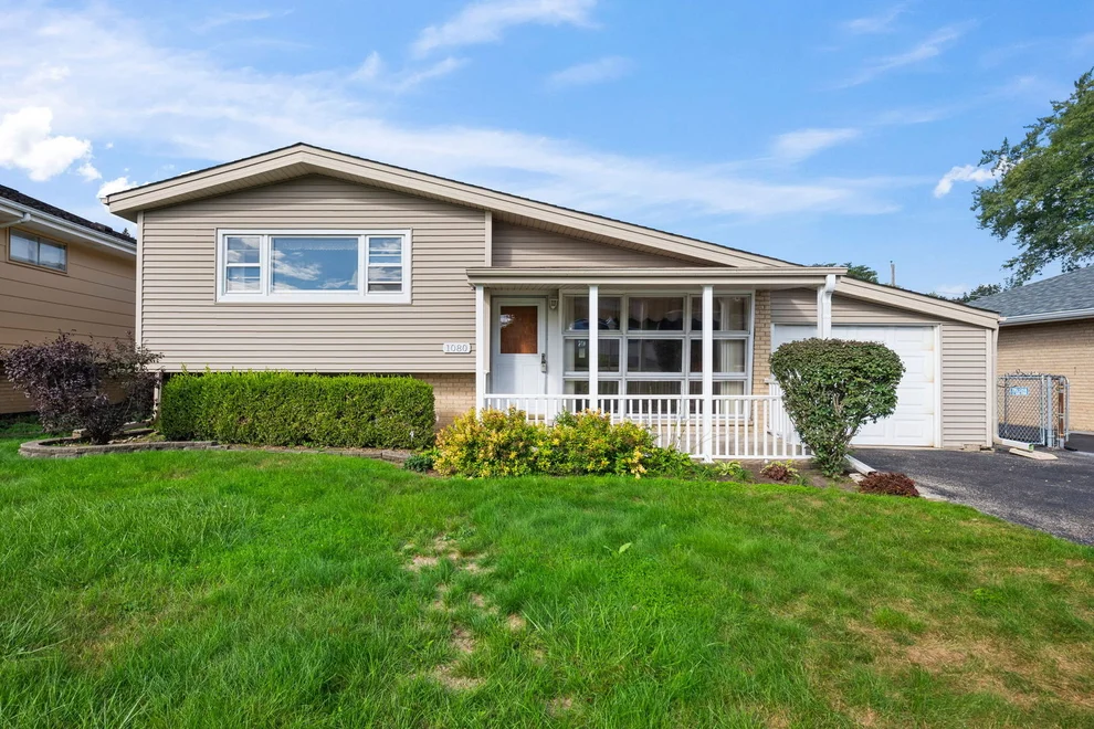 Unit for sale at 1080 Perda Lane, Des Plaines, IL 60016