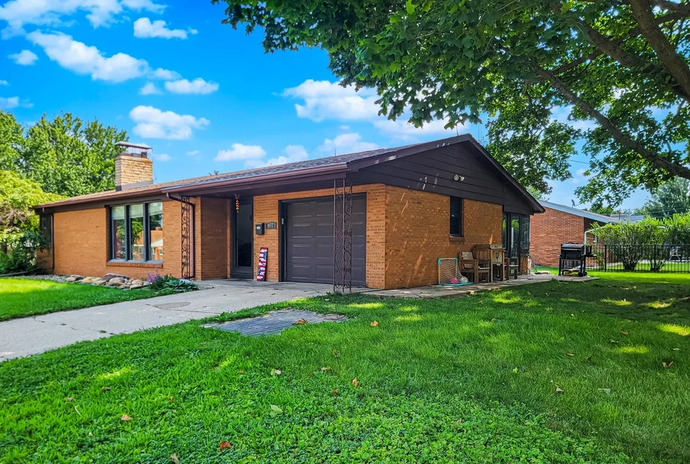 Unit for sale at 900 Christie Street, Ottawa, IL 61350