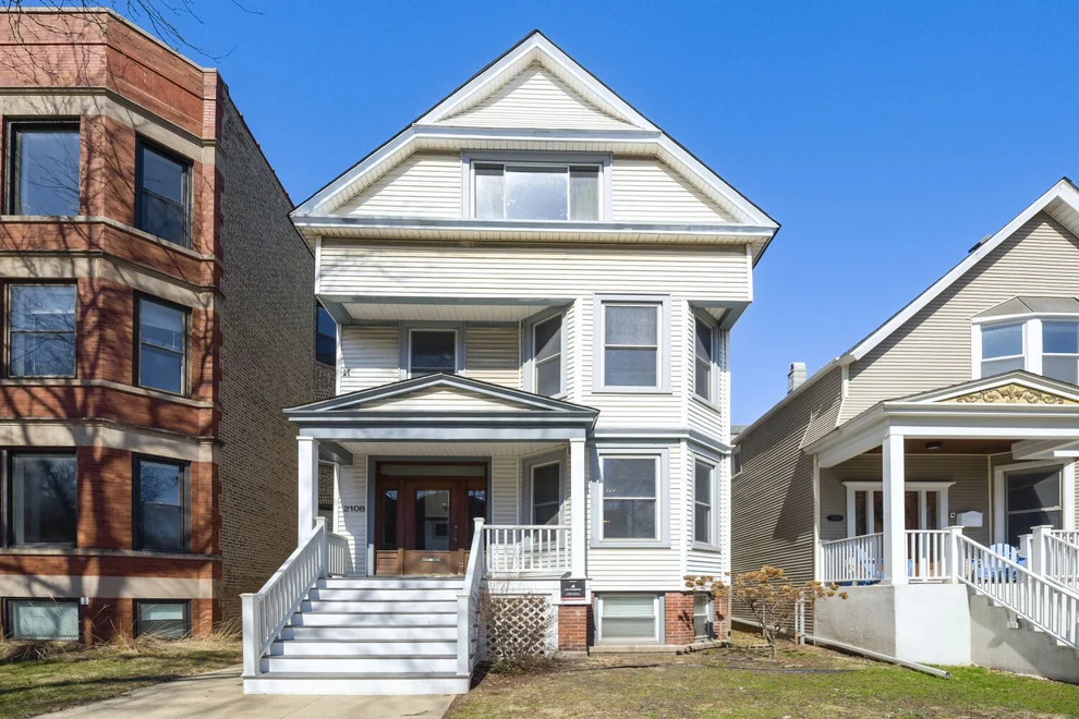 Unit for sale at 2108 W Addison Street, Chicago, IL 60618