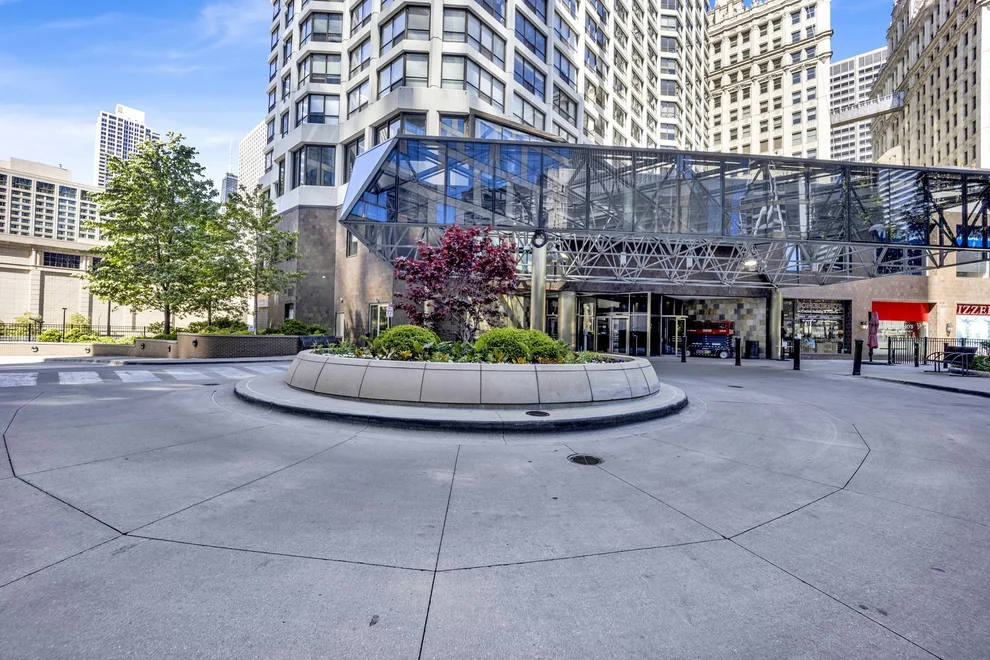 Unit for sale at 405 N Wabash Avenue, Chicago, IL 60611