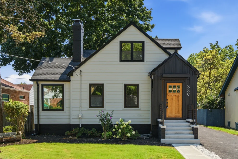 Unit for sale at 339 Prairie Avenue, Highwood, IL 60040