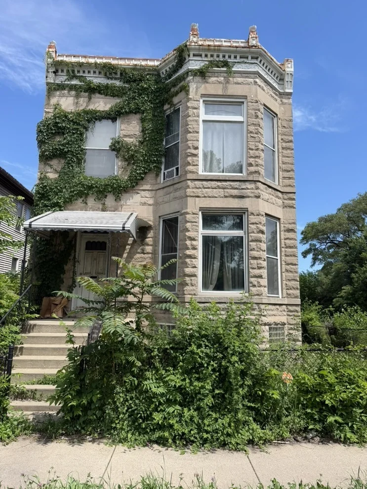 Unit for sale at 58 W Marquette Road, Chicago, IL 60621