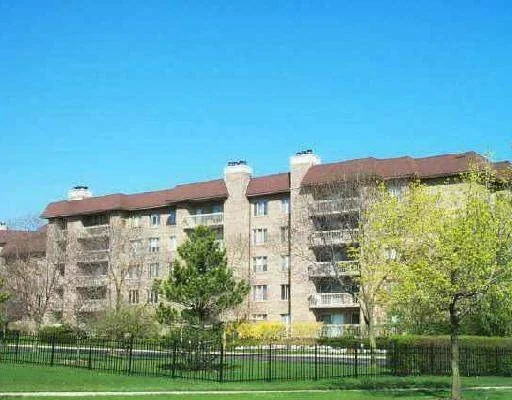 Unit for sale at 1220 RUDOLPH Avenue, NORTHBROOK, IL 60062