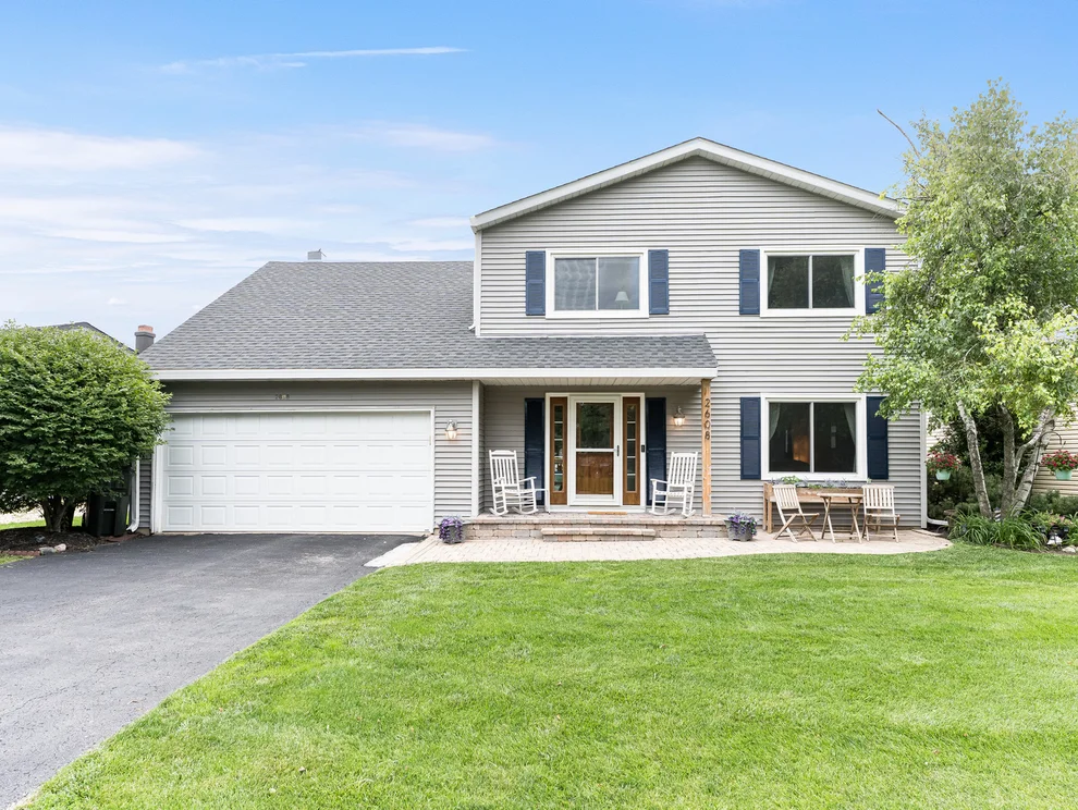 Unit for sale at 2608 Gateshead Drive, Naperville, IL 60564