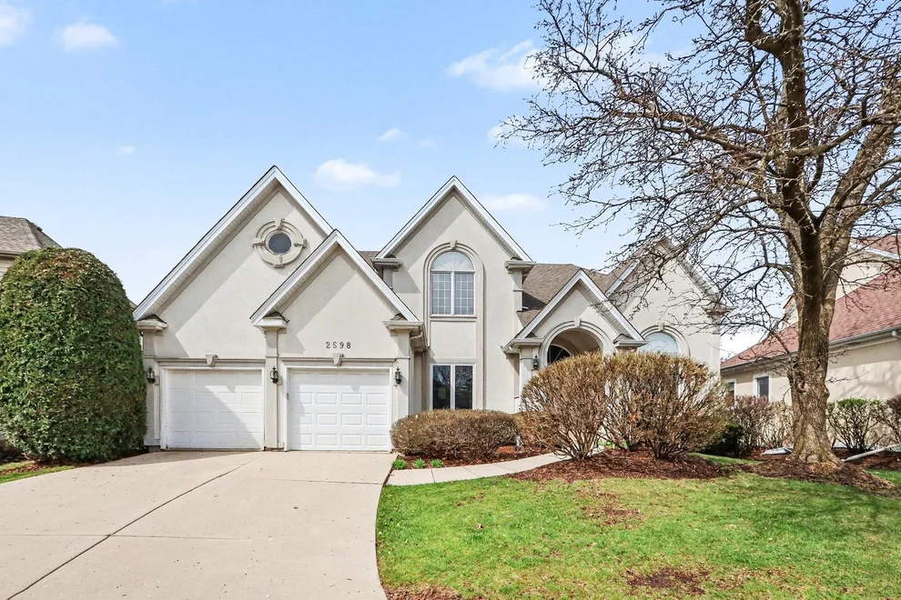 Unit for sale at 2598 Chasewood Court, Aurora, IL 60502