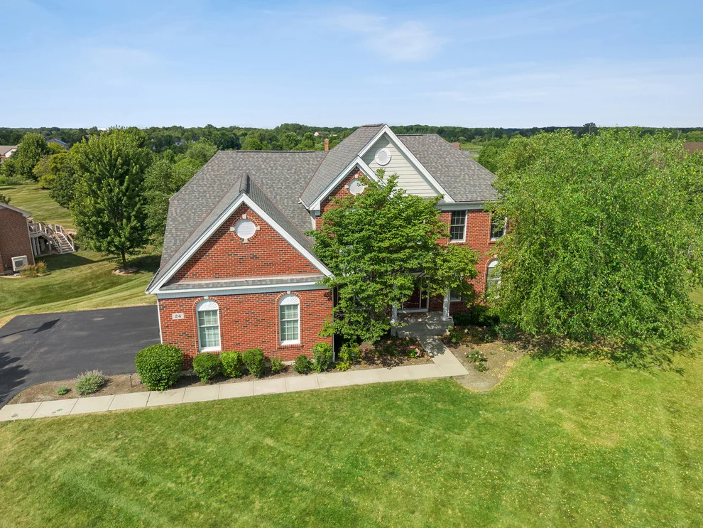 Unit for sale at 24 Olympic Drive, South Barrington, IL 60010