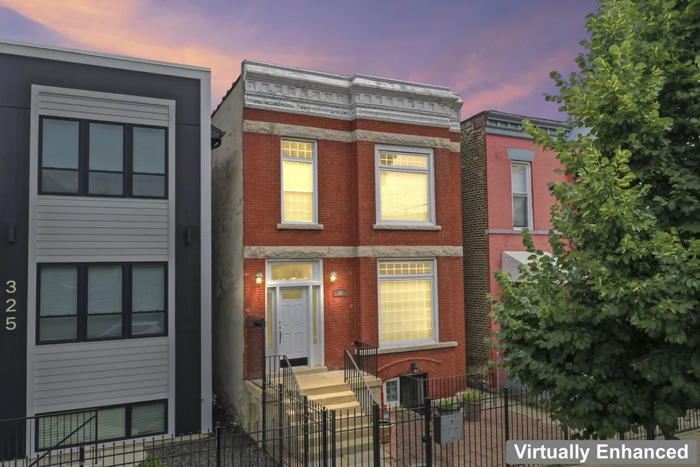 Unit for sale at 327 S Richmond Street, Chicago, IL 60612