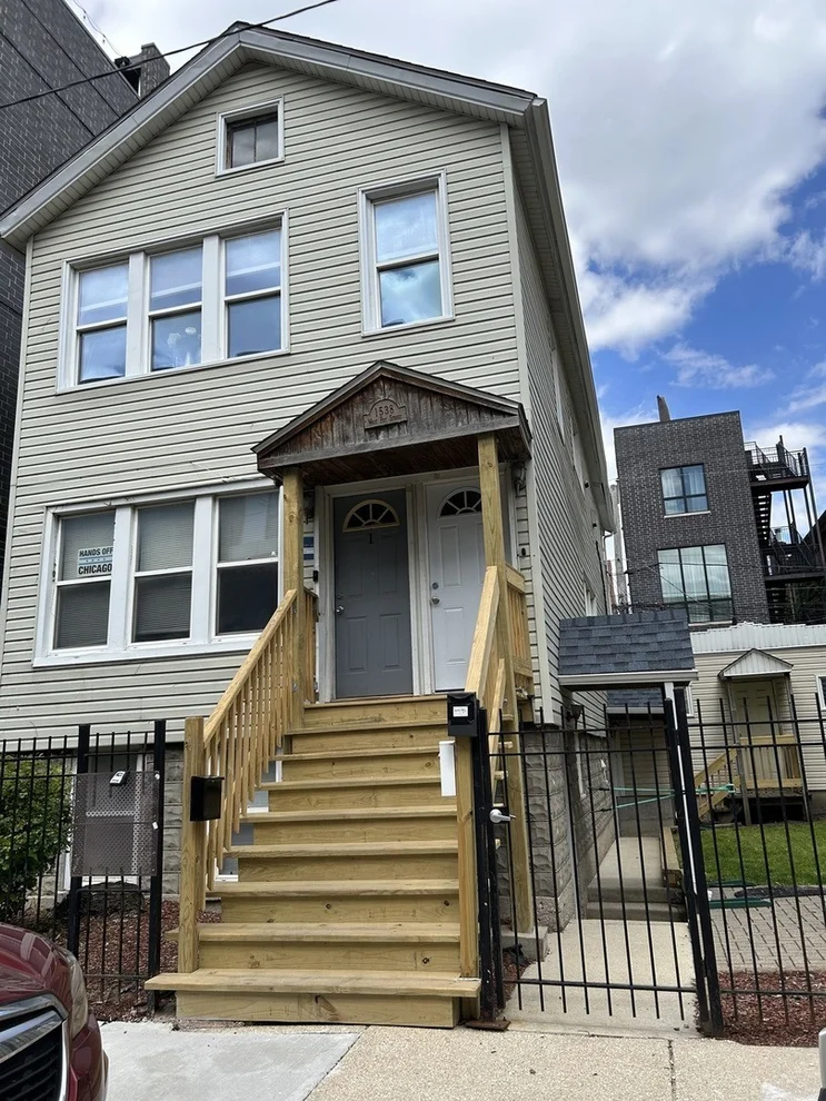 Unit for sale at 1538 W Fry Street, Chicago, IL 60642