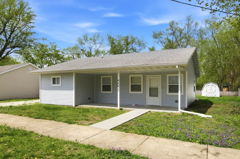 Unit for sale at 466 W 2nd Street, Braidwood, IL 60408