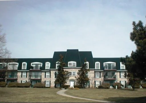 Unit for sale at 5000 CARRIAGEWAY Drive, ROLLING MEADOWS, IL 60008