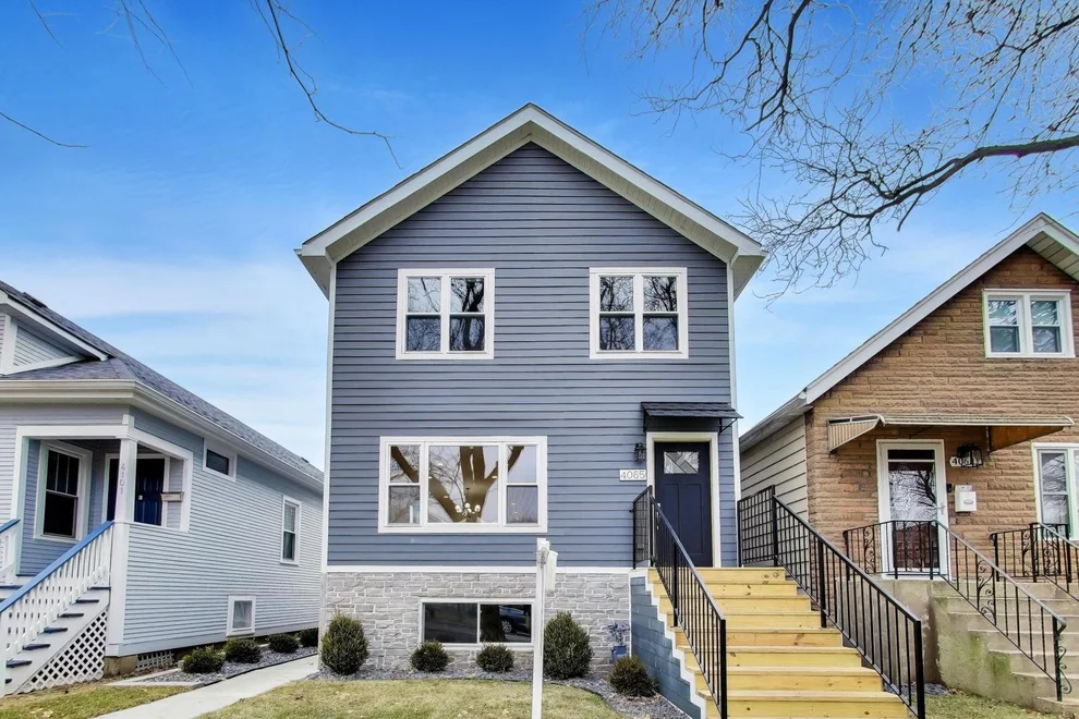 Unit for sale at 4065 N Meade Avenue, Chicago, IL 60634