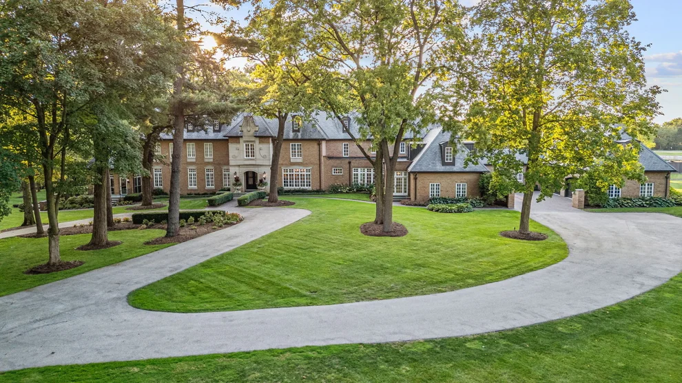 Unit for sale at 5021 Minkler Road, Yorkville, IL 60560