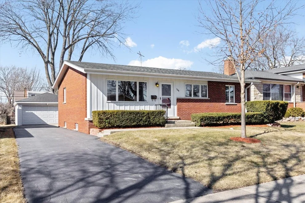 Unit for sale at 508 N Elmhurst Avenue, Mount Prospect, IL 60056