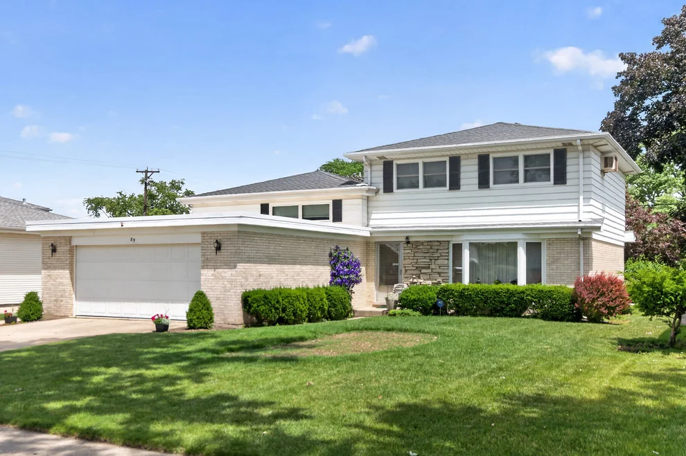 Unit for sale at 89 S Clarendon Avenue, Addison, IL 60101