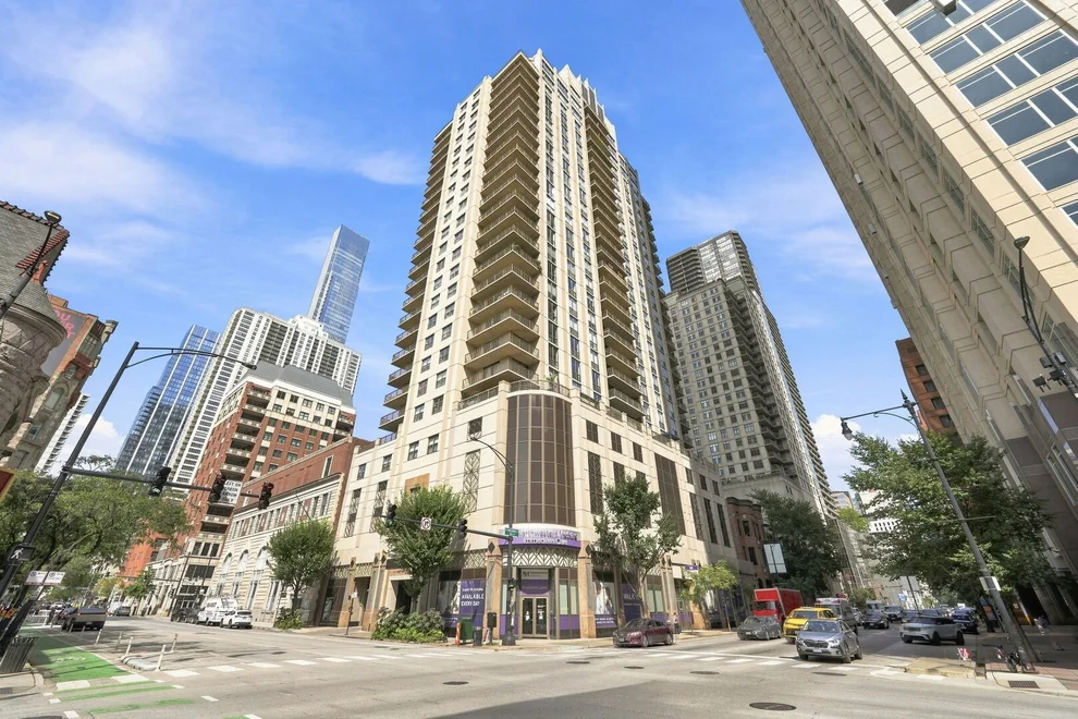 Unit for sale at 635 N Dearborn Street, Chicago, IL 60654