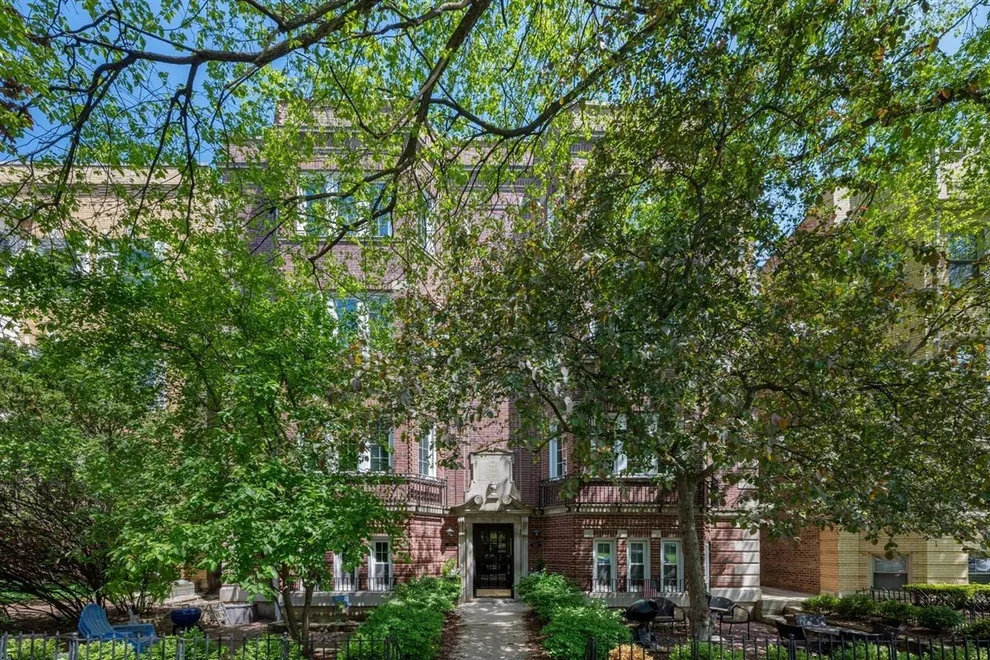 Unit for sale at 927 Hinman Avenue, Evanston, IL 60202