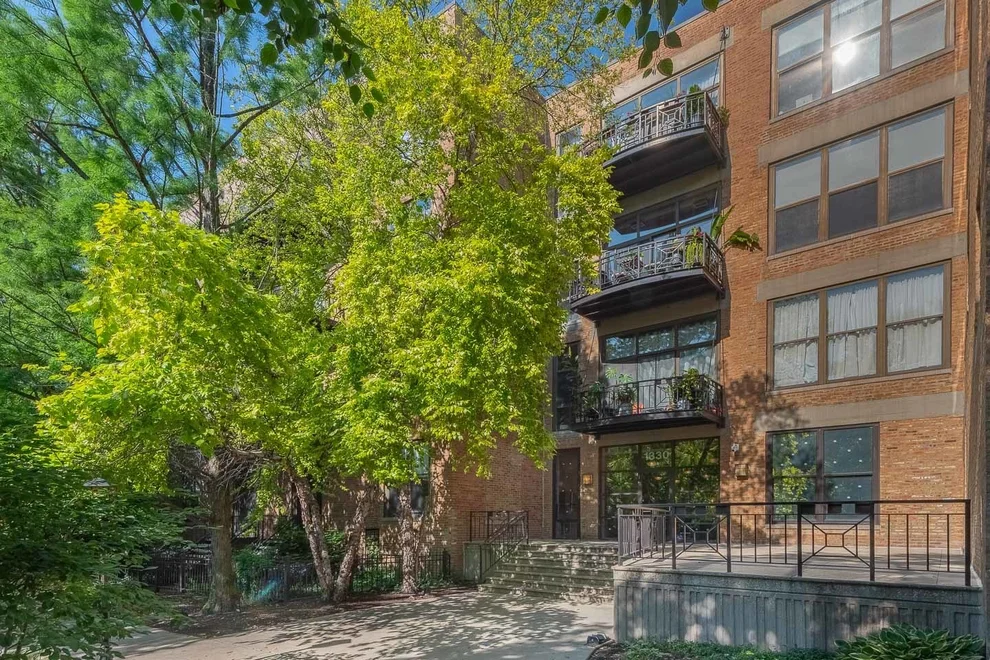Unit for sale at 1330 W MONROE Street, Chicago, IL 60607