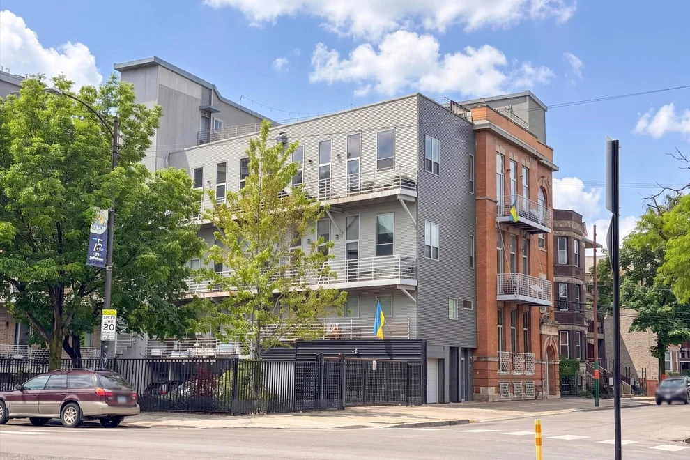 Unit for sale at 2411 W Walton Street, Chicago, IL 60622