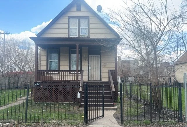 Unit for sale at 17 W 110th Place, Chicago, IL 60628