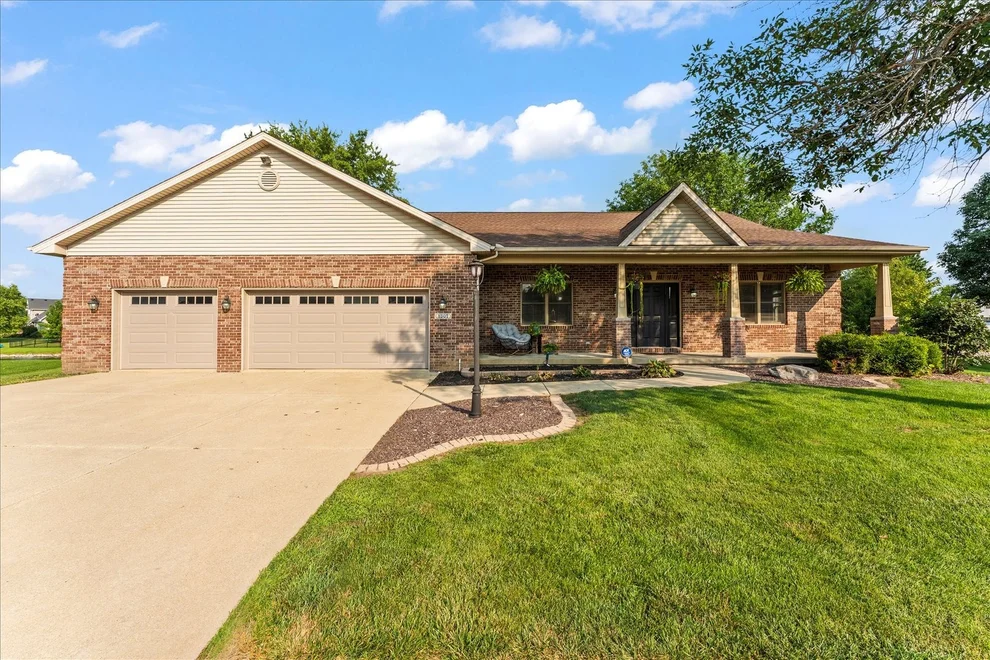 Unit for sale at 1807 Cypress Pointe Court, Mahomet, IL 61853