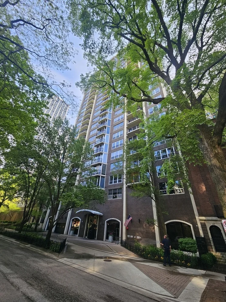 Unit for sale at 1515 N Astor Street, Chicago, IL 60610