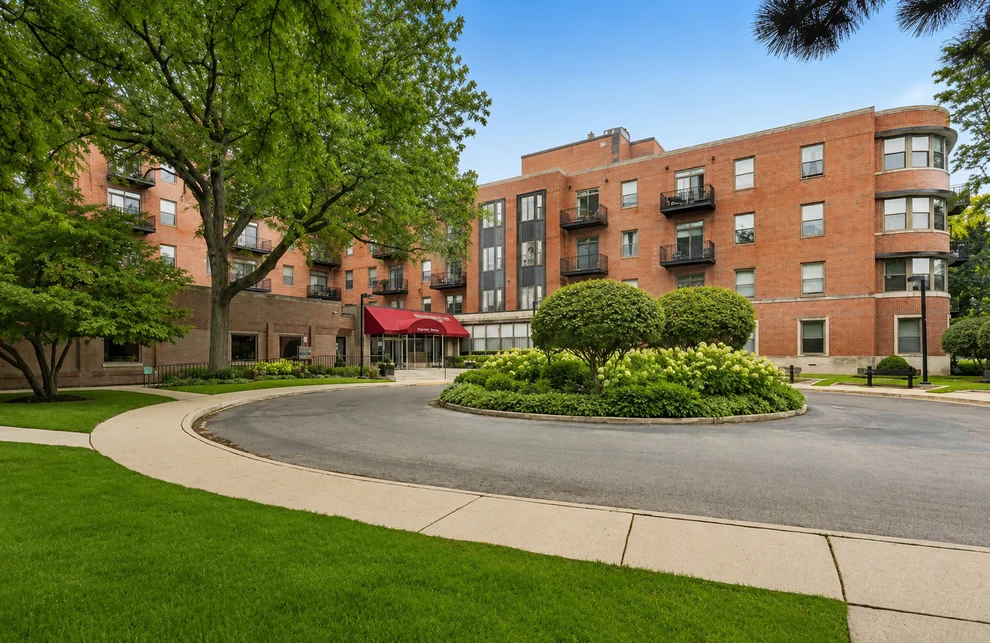 Unit for sale at 5200 S Ellis Avenue, Chicago, IL 60615