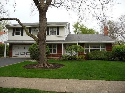 Unit for sale at 2326 Meadow Drive North, WILMETTE, IL 60091