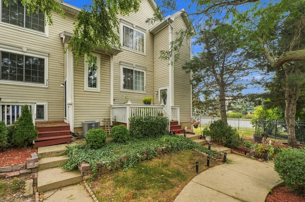 Unit for sale at 308 WINDCREST Court, Bolingbrook, IL 60440