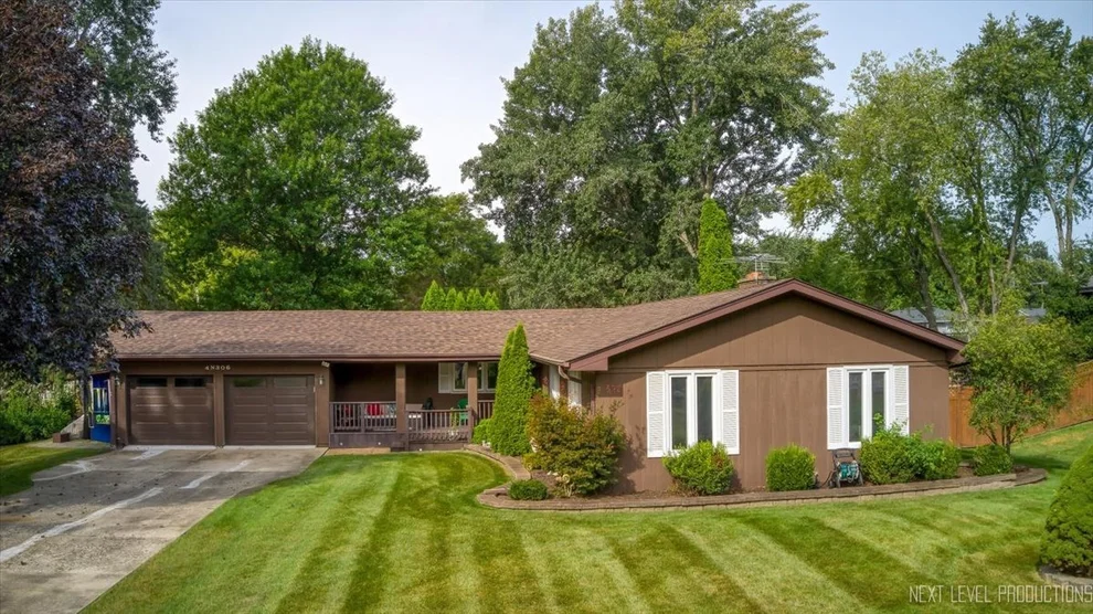 Unit for sale at 4N306 Kaelin Road, West Chicago, IL 60185