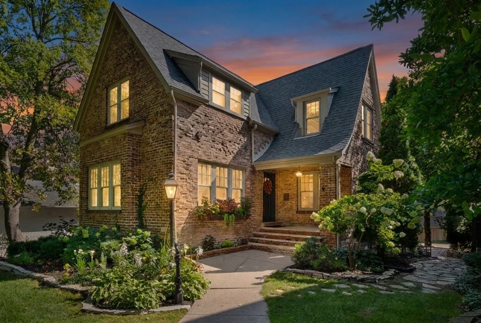 Unit for sale at 239 S Bruner Street, Hinsdale, IL 60521