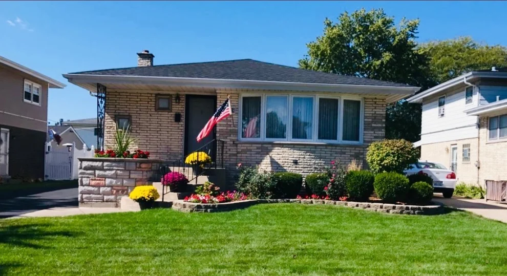 Unit for sale at 10828 S Kilbourn Avenue, Oak Lawn, IL 60453