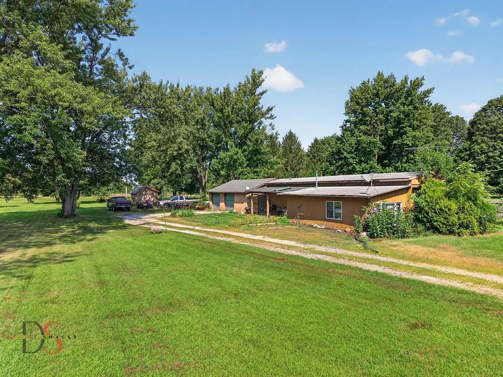 Unit for sale at 4205 E 2551st Road, Sheridan, IL 60551
