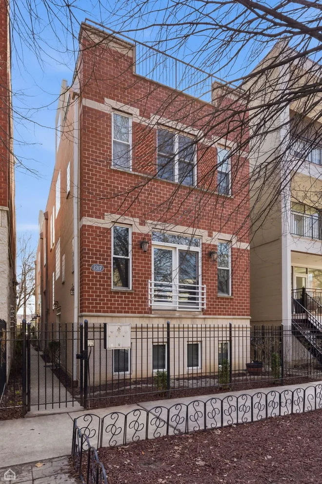Unit for sale at 2317 N Hamilton Avenue, Chicago, IL 60647
