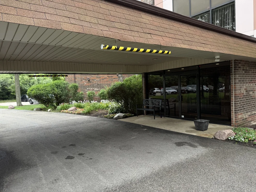 Unit for sale at 1018 Castilian Court, Glenview, IL 60025