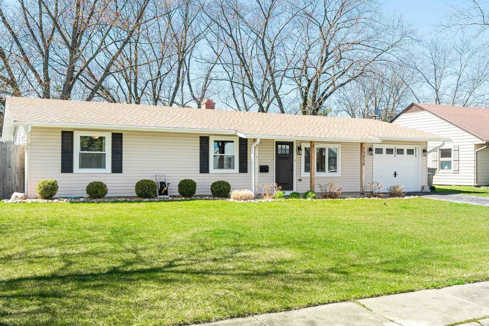 Unit for sale at 15050 Holiday Court, Orland Park, IL 60462